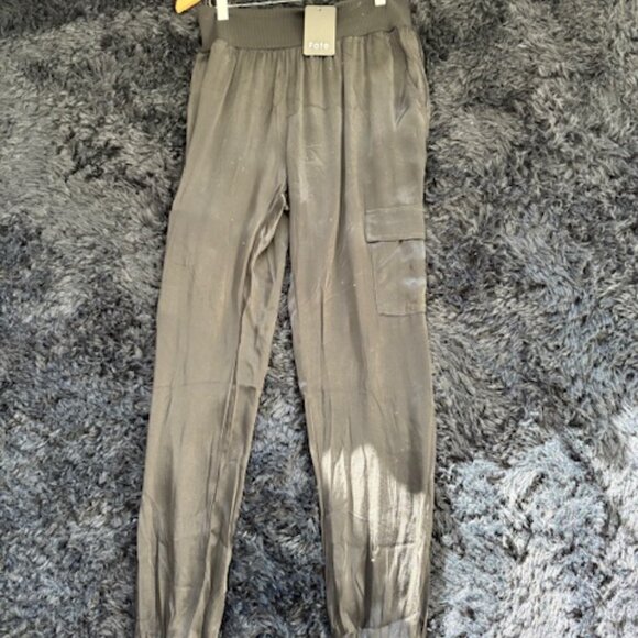 Vici Black Satin Pocketed Joggers NWT - (M) - Picture 4 of 6